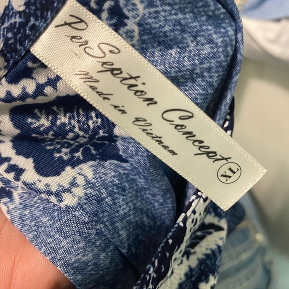 ❤️ PerCeption Concept size XL multi color blue sleeveless keyhole lightw… - Picture 6 of 6